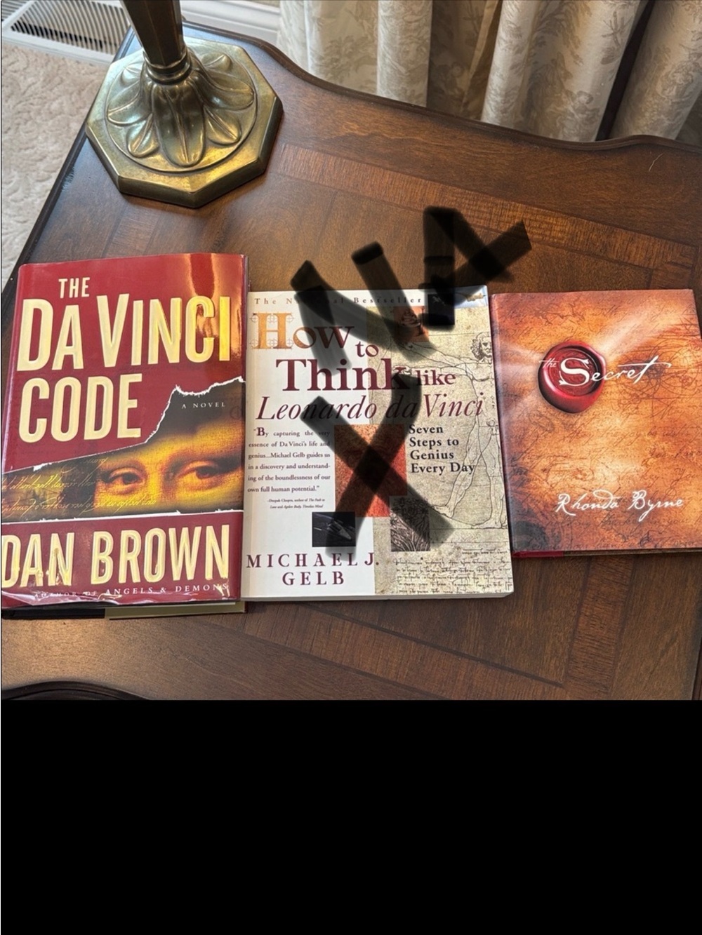 Book‎ Set: The Secret & The daVinci Code